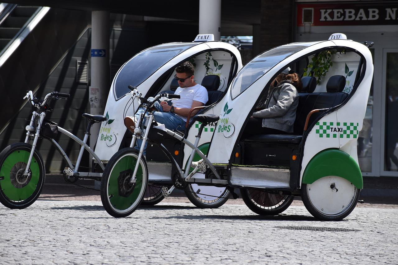 Can bicycle taxis enrich the offer in the city center?