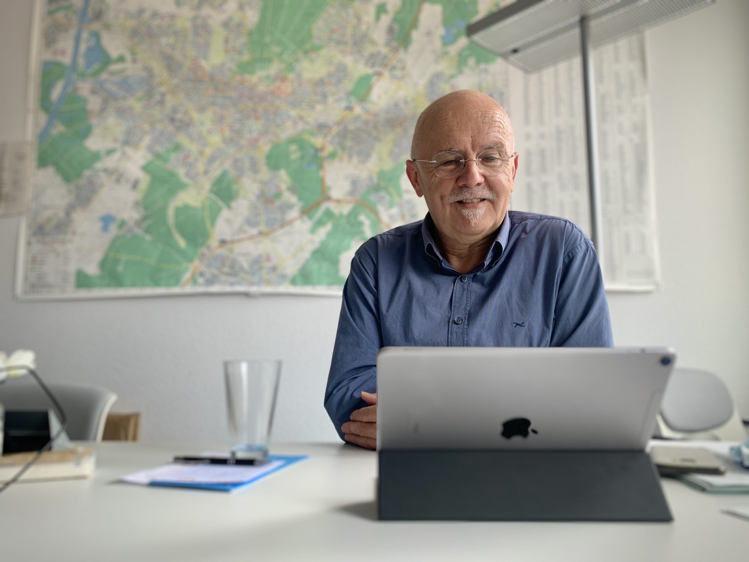 Is the citizens’ bureau going digital?